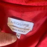 Продавам елегантно италианско червено сако от копринен шантунг , снимка 3 - Сака - 39932781