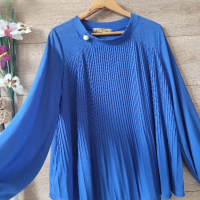 Синя блуза солей PALA D'ORO , снимка 2 - Блузи с дълъг ръкав и пуловери - 44685228