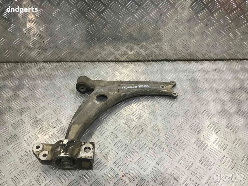 Преден десен носач VW Passat 6,2006г., снимка 1