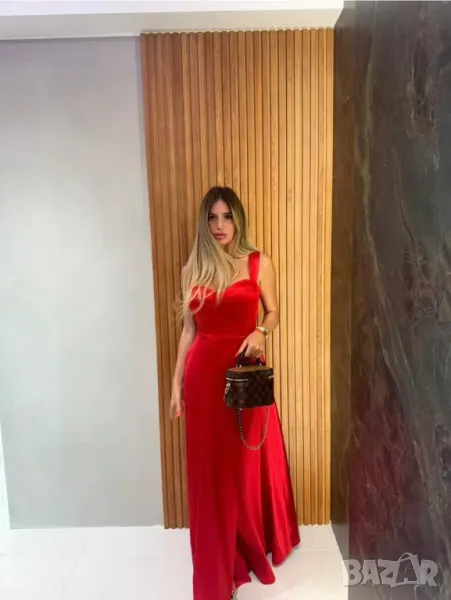 Дамска рокля от сатен , снимка 1