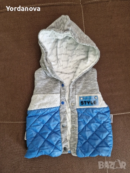 Елек с качулка за бебе, снимка 1