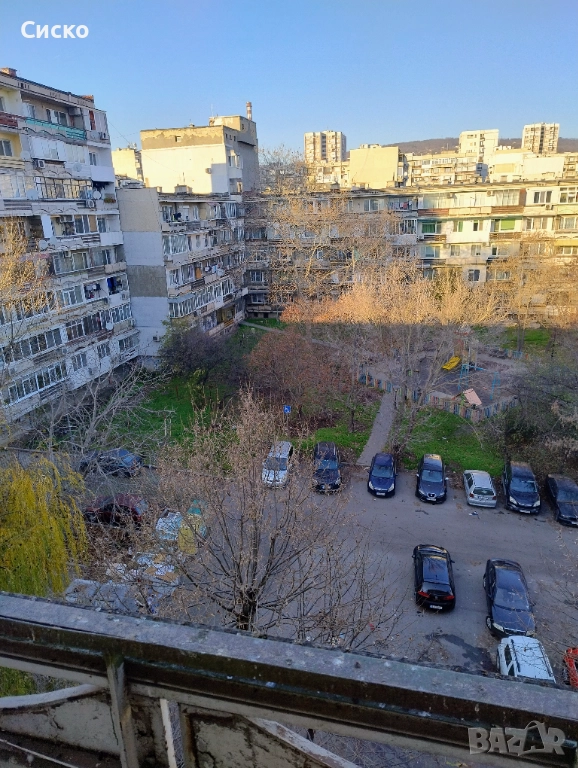 Продавам тристаен апартамент в Младост , снимка 1