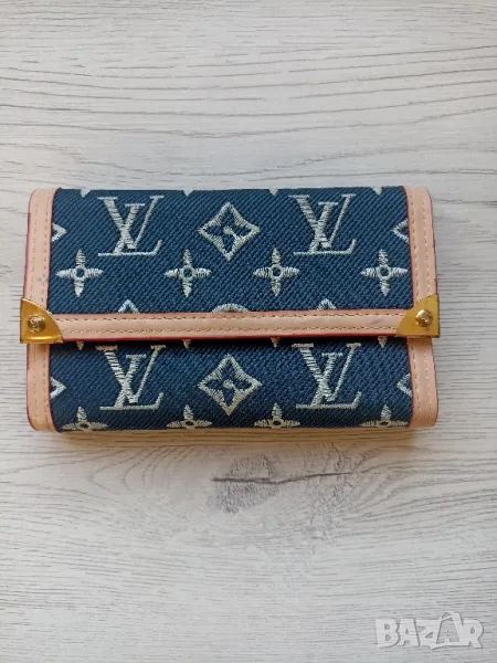 Дамско портмоне Louis Vuitton, снимка 1