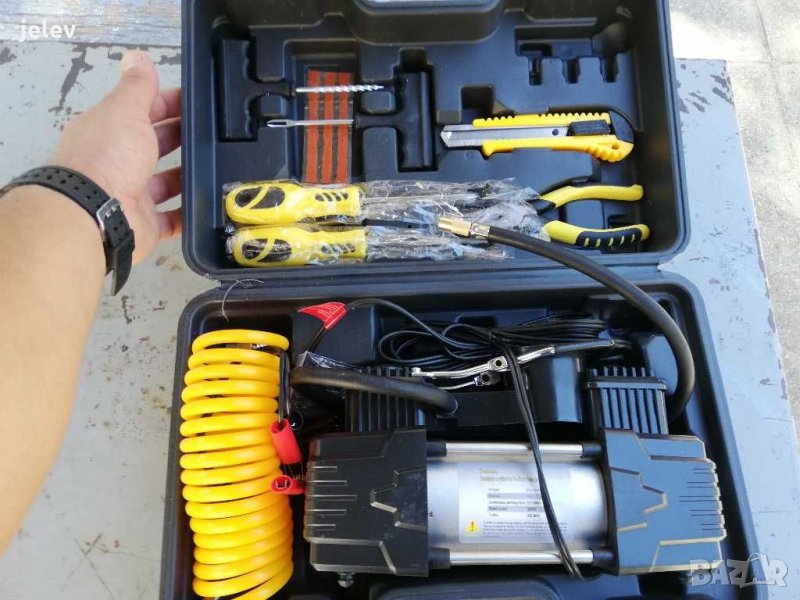 Двуцилиндров Компресор за гуми в куфарче , снимка 1