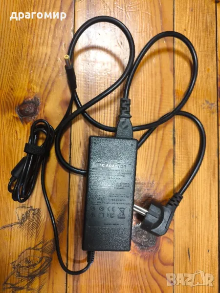 зарядно устройство за лаптоп 19v  4,74A, снимка 1