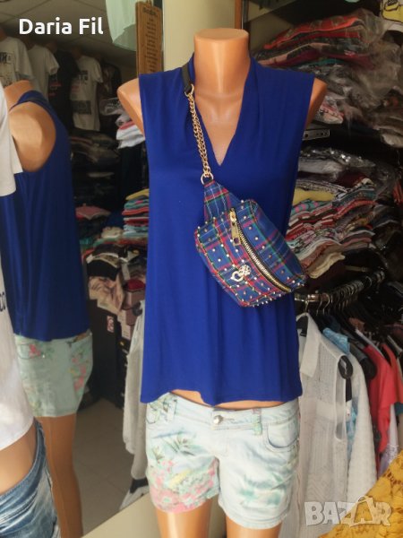 -30% Удължена блуза без ръкави с остро деколте в цвят кобалт, снимка 1