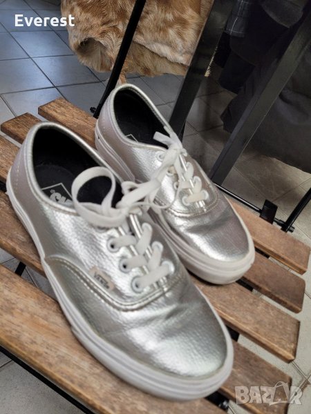 Промо!! Vans Metallic silver sneakers US 7, снимка 1