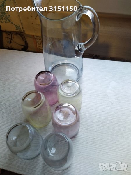 Ретро сервиз от цветно стъкло., снимка 1