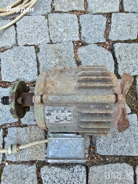 Електромотор / Електродвигател 0,55 kW 220/380v, снимка 1