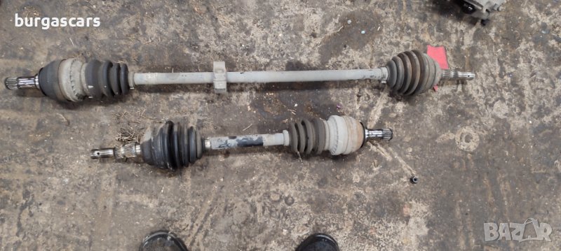 Полуоски лява дясна Opel Astra G 1.6 - 75к.с. - 60лв, снимка 1