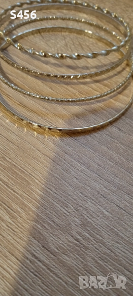 Дамски гривни.4 броя за 6 лв!, снимка 1