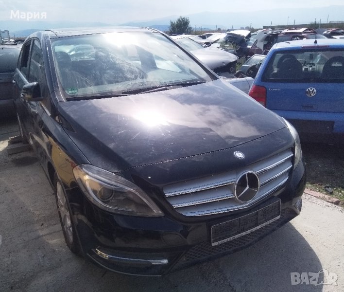 Mercedes-Benz B 180 на части, снимка 1