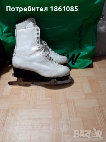 Кънки за фигурно пързаляне, снимка 5 - Зимни спортове - 53062300