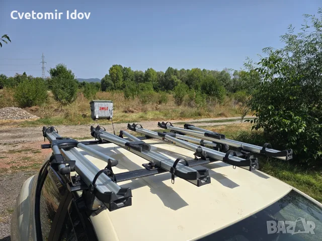 4 бр стойка за велосипед за таван Thule Tour 