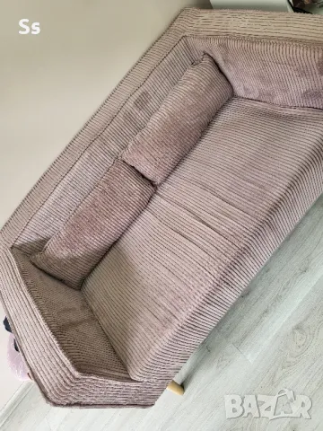 двуместен кадифен диван , снимка 3 - Дивани и мека мебел - 49783978