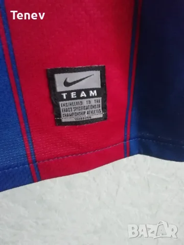 Barcelona Iniesta Nike 2009-2010 оригинална фланелка тениска Барселона Иниеста , снимка 8 - Тениски - 41659491