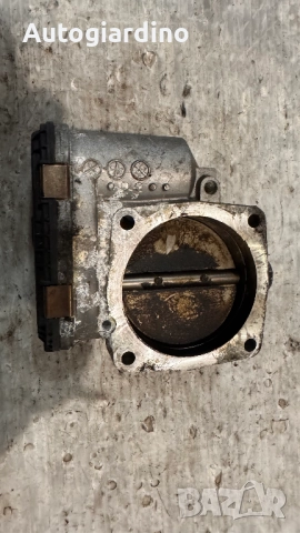 Дроселова Клапа за Audi A8 - 07D133062 / 0288750105, снимка 2 - Части - 52997270