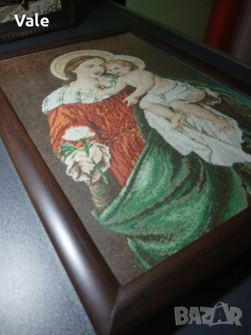 Гоблен „Мадона Тусет“, снимка 3 - Гоблени - 53064587