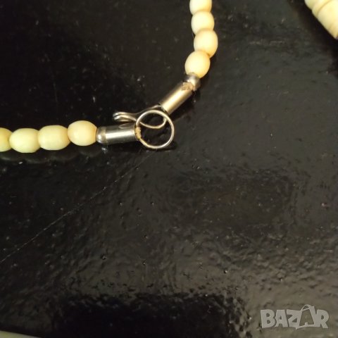 Огърлица слонова кост от 60 год НАМАЛЕНА , снимка 6 - Колиета, медальони, синджири - 38182042