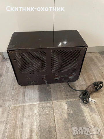 Старо радио Philips, снимка 5 - Антикварни и старинни предмети - 53285063