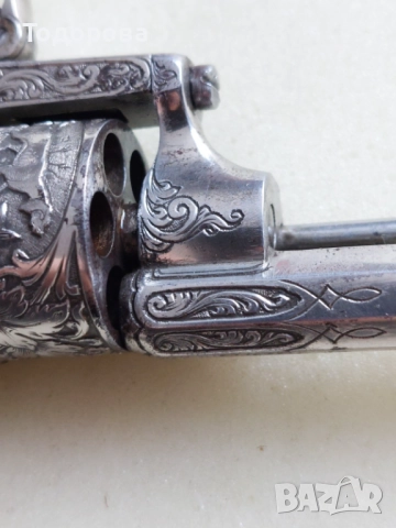 Прекрасно старо револверче с уникално красива гравюра,револвер,пищов, ятаган, сабя, 1 960 лв, снимка 16 - Антикварни и старинни предмети - 52093652