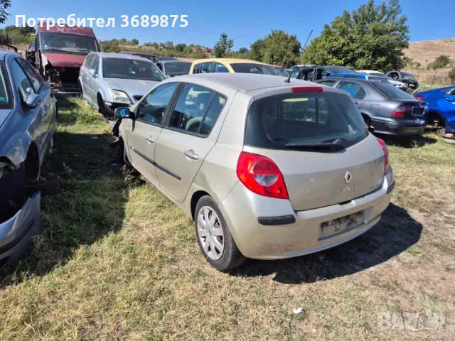 Рено клио 1,6 16 автоматик за части, снимка 3 - Автомобили и джипове - 47381884