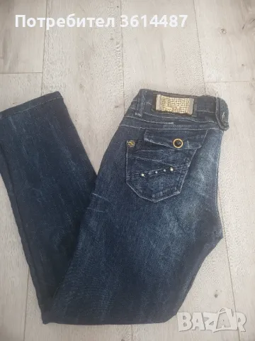 Дамски дънки LV, снимка 3 - Дънки - 47431804