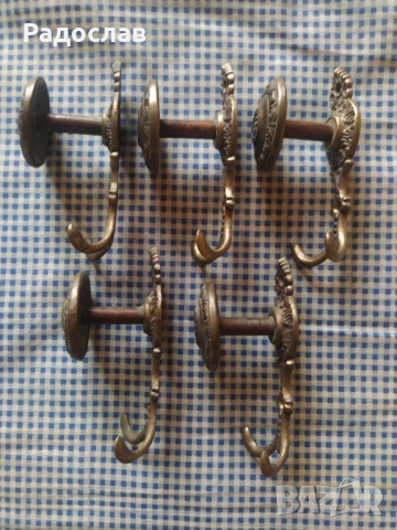 стари бронзови закачалки , снимка 2 - Закачалки - 52770566