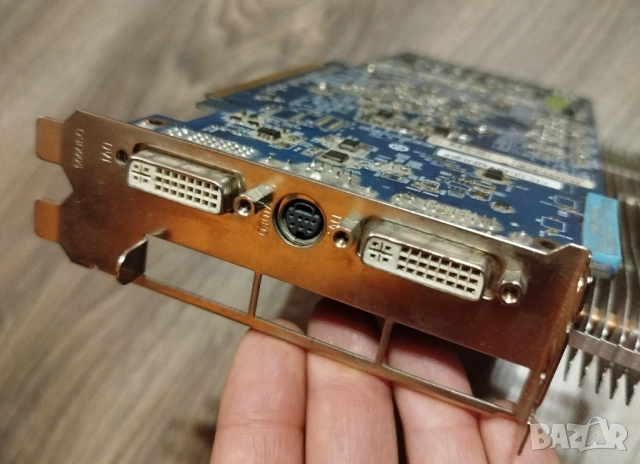 видео карта за компютър , снимка 6 - Видеокарти - 52919336