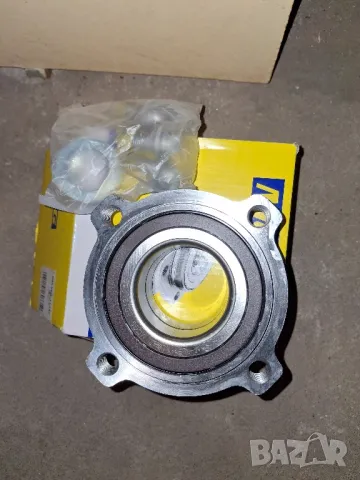 Комплект колесен лагер MOOG за BMW X5, X6