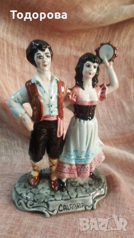  Старинна порцеланова фигура 