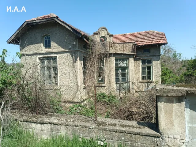 Къща с двор с.Бистренци