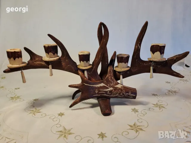 гравиран свещник от еленов рог уникат     25/4