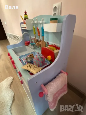 Детска дървена кухня, снимка 4 - Играчки за стая - 56449204