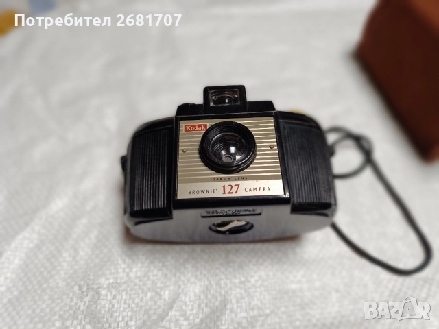 фотоапарат Kodak Brownie 127, снимка 2 - Фотоапарати - 52458500
