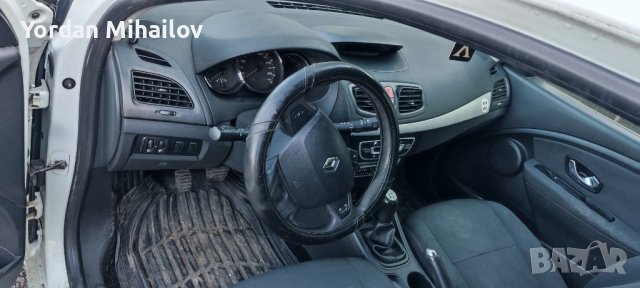 Рено Меган 1.5дци на части, снимка 3 - Автомобили и джипове - 40027583