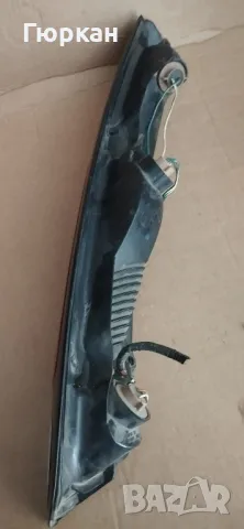 Toyota  Corolla  Дясно  Стопове , снимка 3 - Части - 49095782
