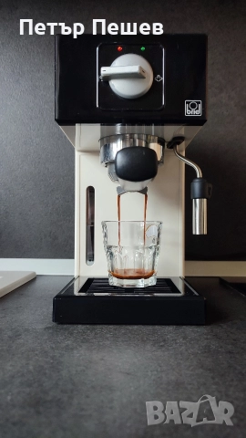 85лв. Кафемашина Briel A1 Ivory 1050w перфектно еспресо кафе крема цедка Бриел, снимка 3 - Кафемашини - 52718898