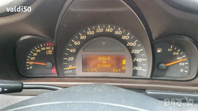 Mercedes C 200 Kompresor, снимка 5 - Автомобили и джипове - 48394890