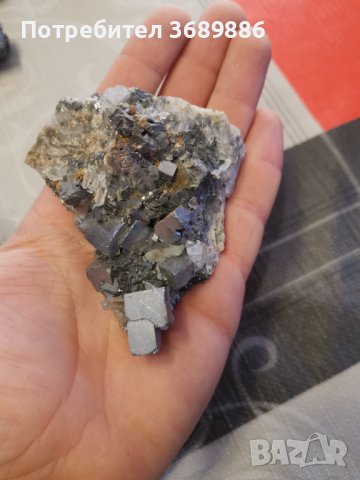 Минерали , снимка 8 - Други ценни предмети - 40211566