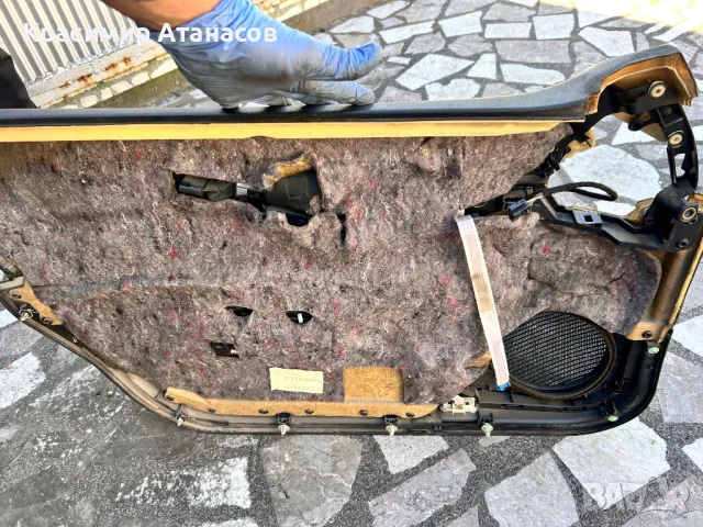 Кора врата предна дясна за Мерцедес Е-класа W211.A2117206862, снимка 6 - Части - 47682171