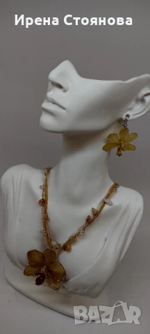 Колие с естествен цвят на орхидея. Дължината е максимално 30 см, цвета е с размери 5/5,5 см., снимка 12 - Колиета, медальони, синджири - 51093150