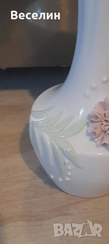 Порцеланова ваза Намаление , снимка 2 - Вази - 51784093