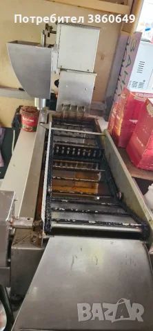 Машини за понички с 2 и 3 дюзи, снимка 5 - Обзавеждане на кухня - 56551728