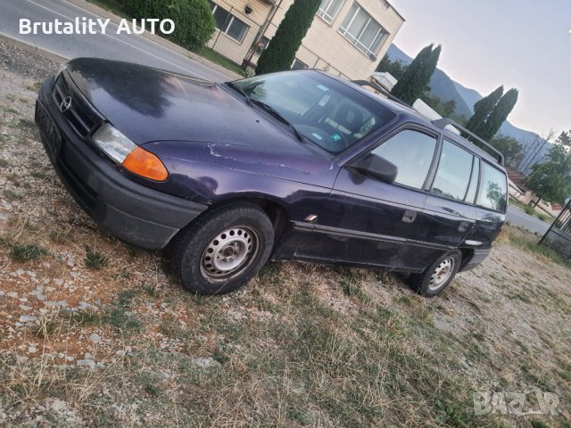 Aстра ф 1.7тд цяла пали и работи 850лв, снимка 2 - Автомобили и джипове - 42137532