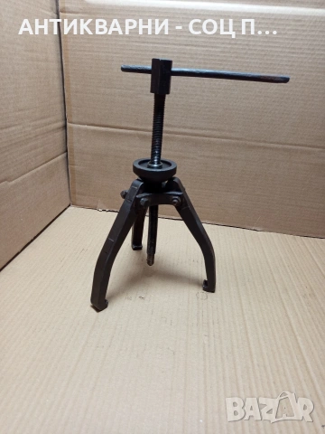 Соц Стара Скоба За Вадене На Лагери От Машини Техника. Номер 533., снимка 3 - Антикварни и старинни предмети - 53206219