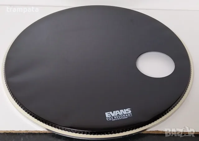 НАЙ ДОБРАТА ОФЕРТА Кожа за барабани EVANS EQ3 Resonant 24"