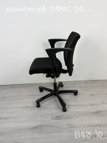 офис стол от марката на HÅG обзавеждане , снимка 4 - Столове - 54259091