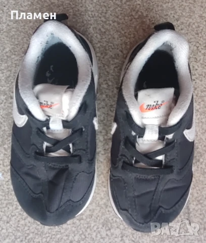 маратонки Nike 23.5номер, снимка 3 - Детски маратонки - 51167629