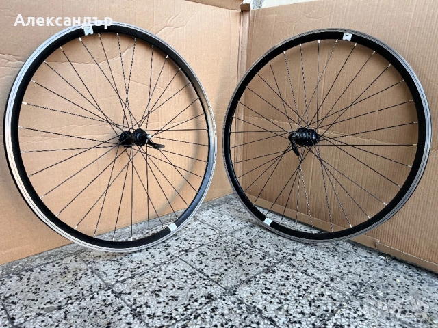 Шосейни капли Mach1 с главини Shimano + вътрешни и външни гуми